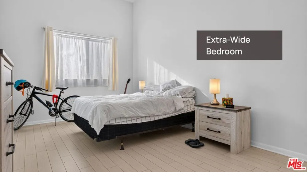1511 16th Street #201 Santa Monica, CA 90404