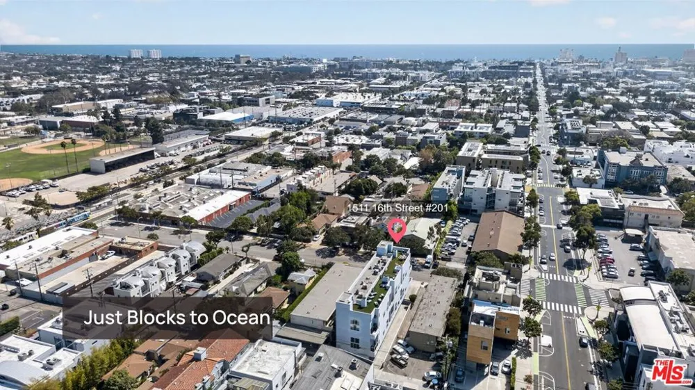 1511 16th Street #201 Santa Monica, CA 90404