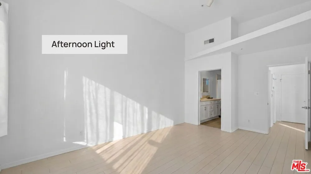 1511 16th Street #201 Santa Monica, CA 90404