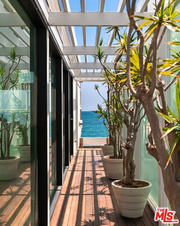 27044 Malibu Cove Colony Drive Malibu, CA 90265