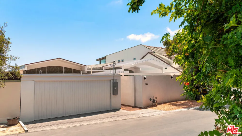 27044 Malibu Cove Colony Drive Malibu, CA 90265