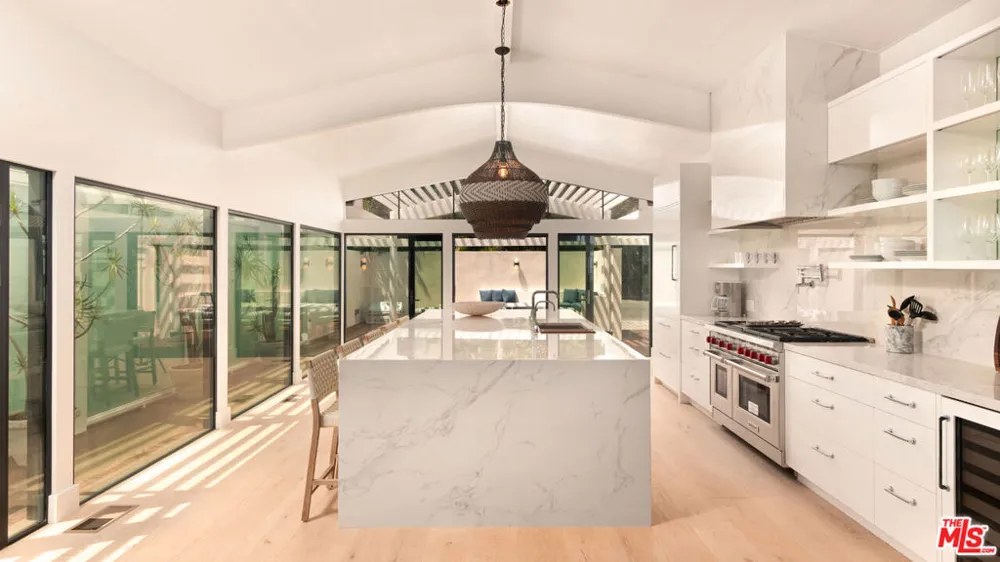 27044 Malibu Cove Colony Drive Malibu, CA 90265