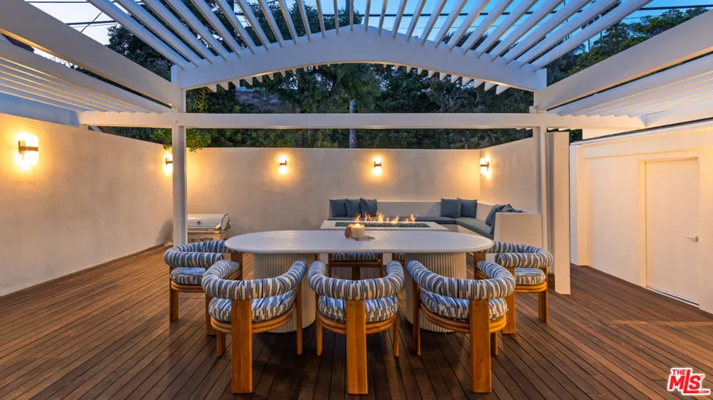 27044 Malibu Cove Colony Drive Malibu, CA 90265