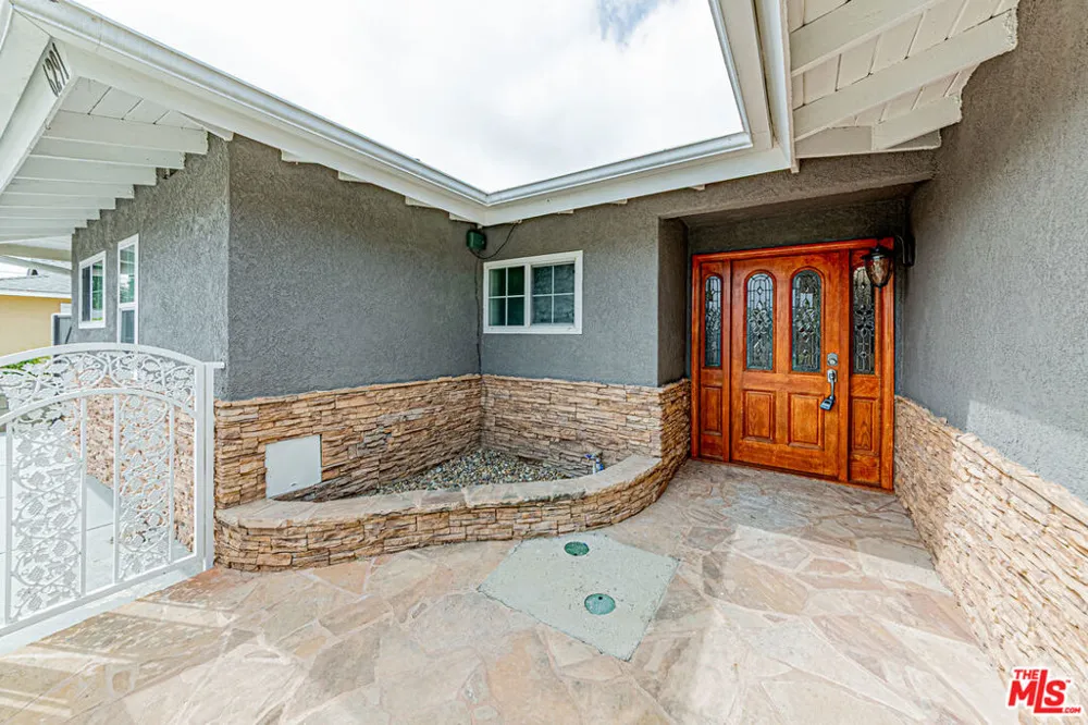 6291 San Ramon Way Buena Park, CA 90620