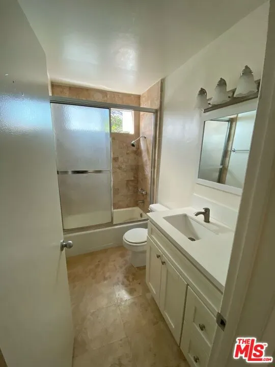 420 Raymond Avenue #6 Santa Monica, CA 90405