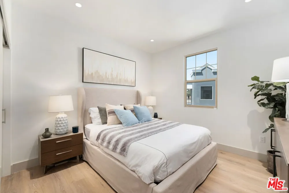 130 S Sepulveda Boulevard #413 Los Angeles, CA 90049