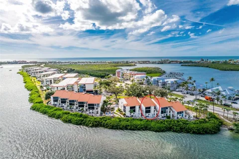 1401 BEACH ROAD #303