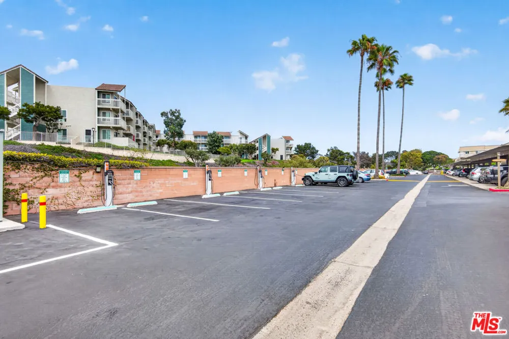 200 E Surfside Drive Port Hueneme, CA 93041