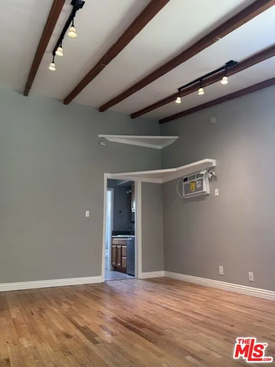 16144 W Sunset Boulevard #7A Pacific Palisades, CA 90272