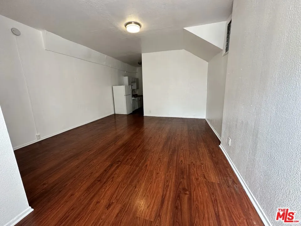 101 Dudley Avenue #A Venice, CA 90291
