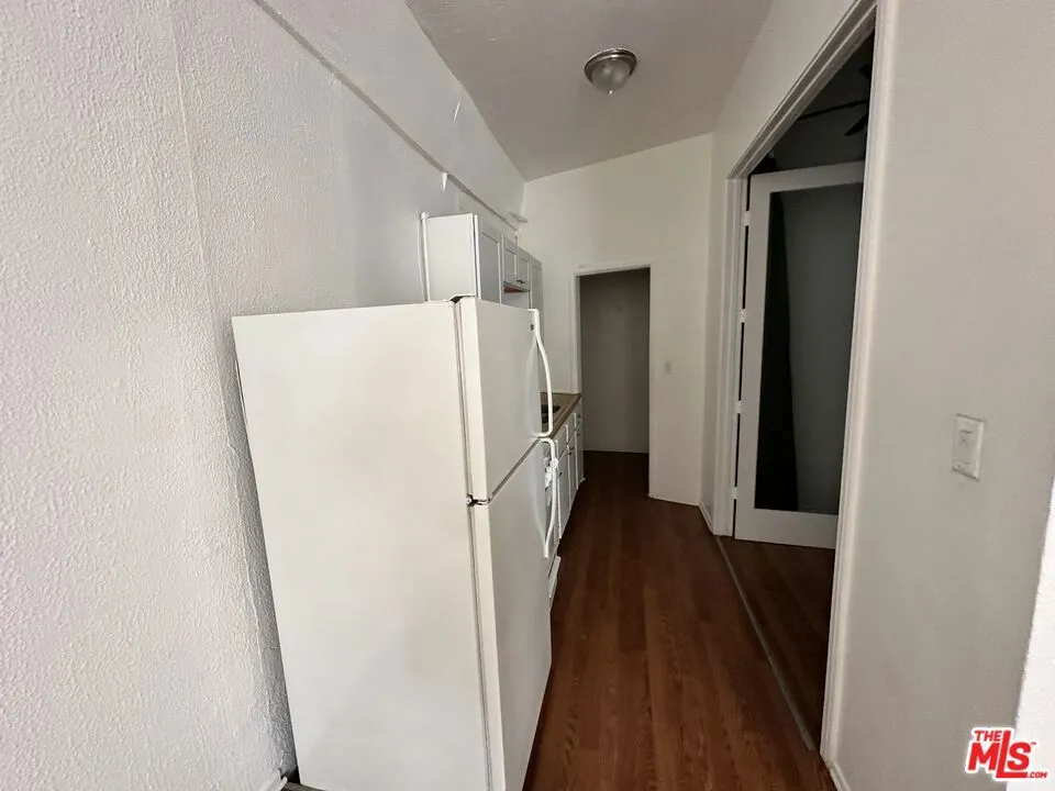 101 Dudley Avenue #A Venice, CA 90291