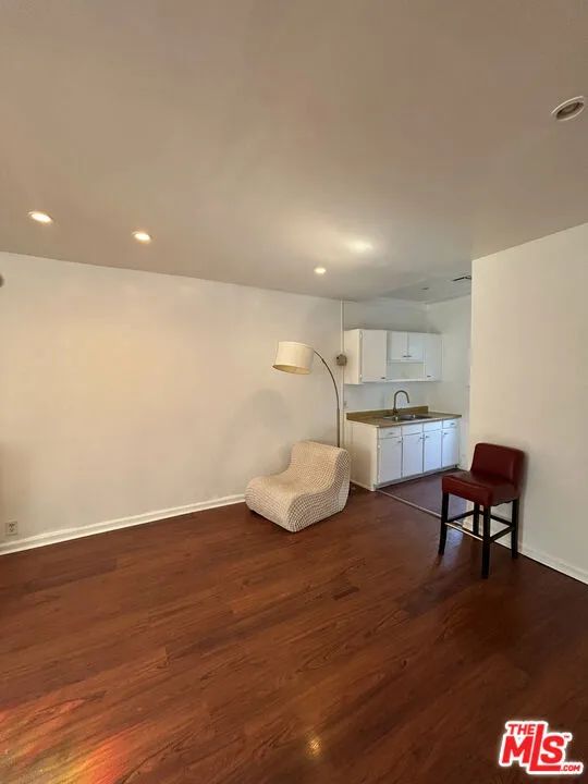101 Dudley Avenue #A Venice, CA 90291