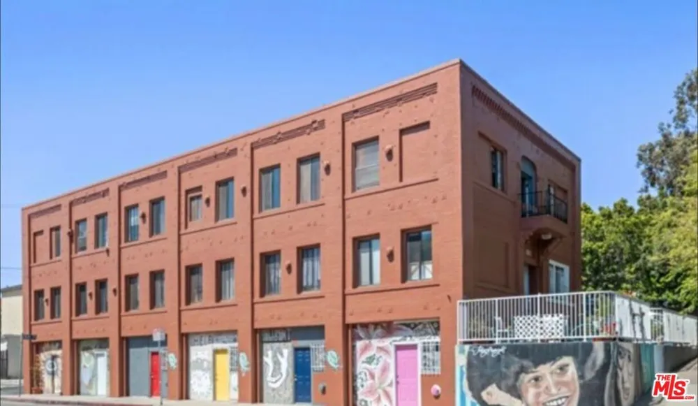 101 Dudley Avenue #A Venice, CA 90291