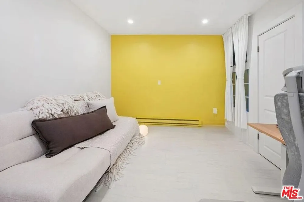 2233 4th Street #3 Santa Monica, CA 90405