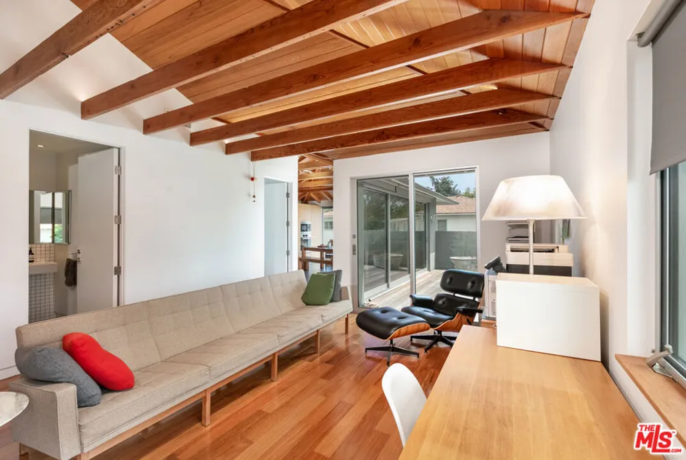 1807 Montana Ave #D Santa Monica, CA 90403