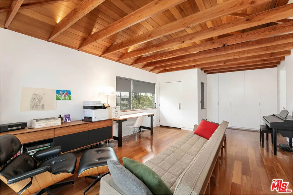 1807 Montana Ave #D Santa Monica, CA 90403