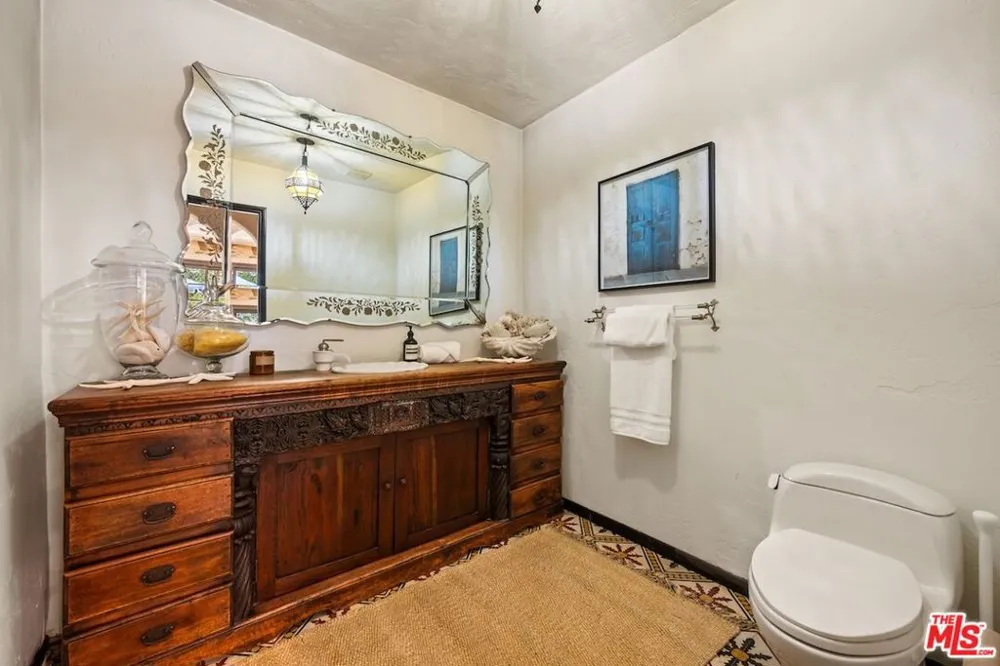 11662 Duque Drive Studio City, CA 91604