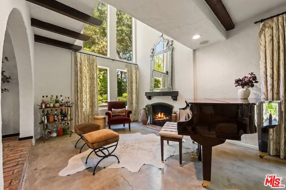 11662 Duque Drive Studio City, CA 91604