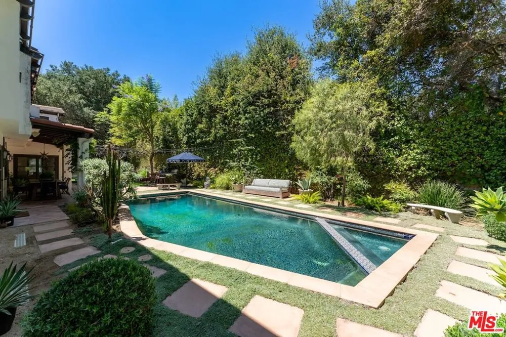 11662 Duque Drive Studio City, CA 91604