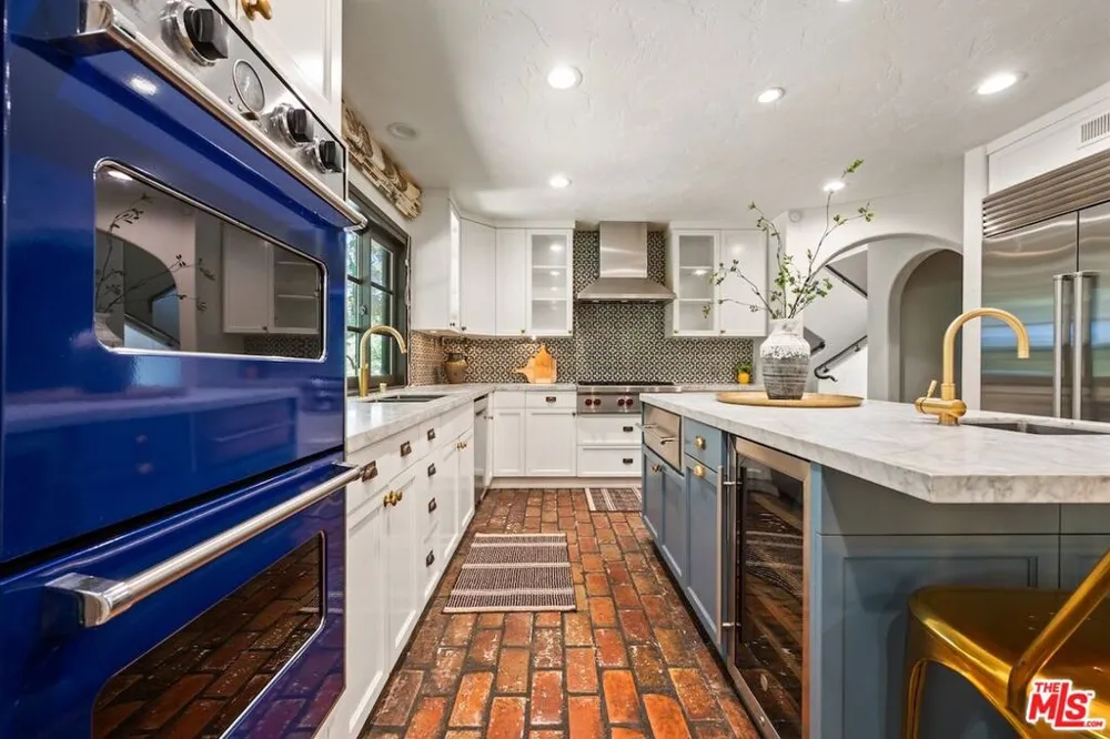 11662 Duque Drive Studio City, CA 91604