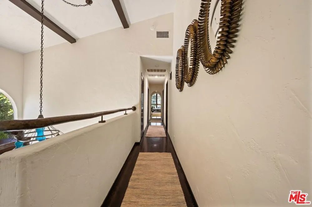 11662 Duque Drive Studio City, CA 91604