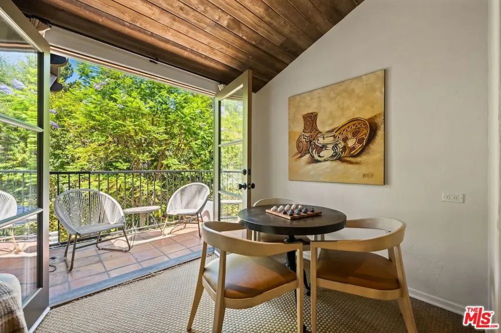 11662 Duque Drive Studio City, CA 91604