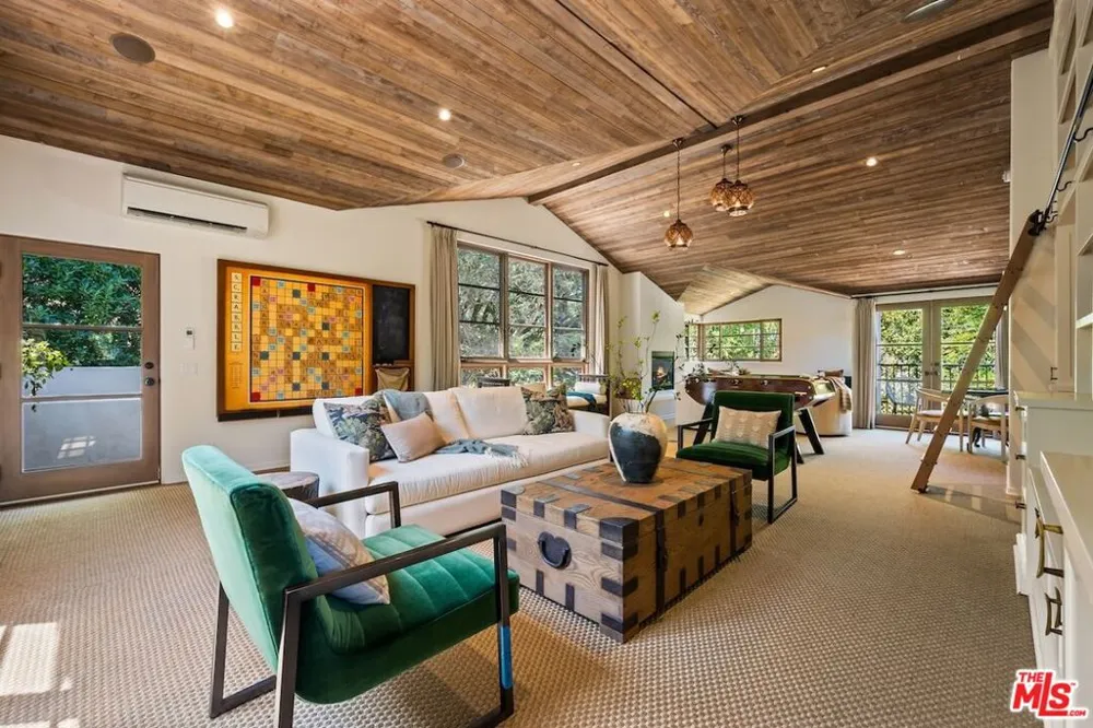 11662 Duque Drive Studio City, CA 91604