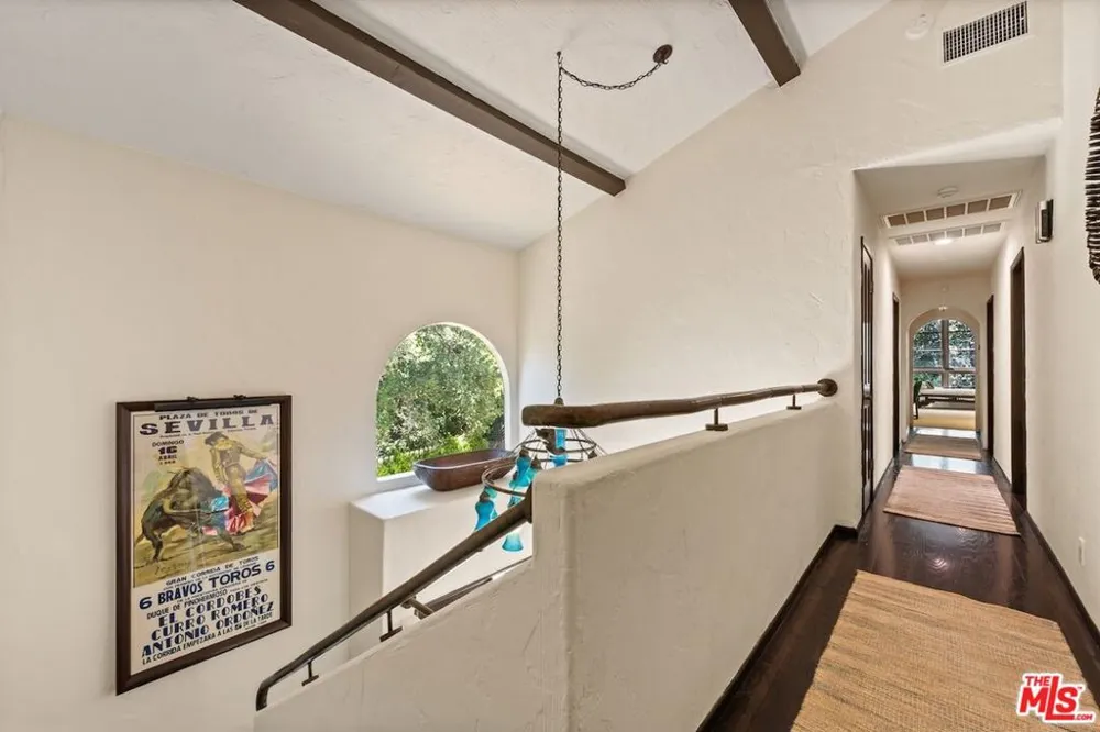 11662 Duque Drive Studio City, CA 91604