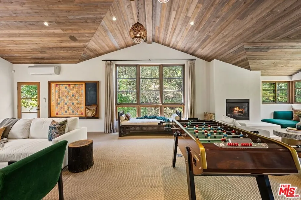 11662 Duque Drive Studio City, CA 91604