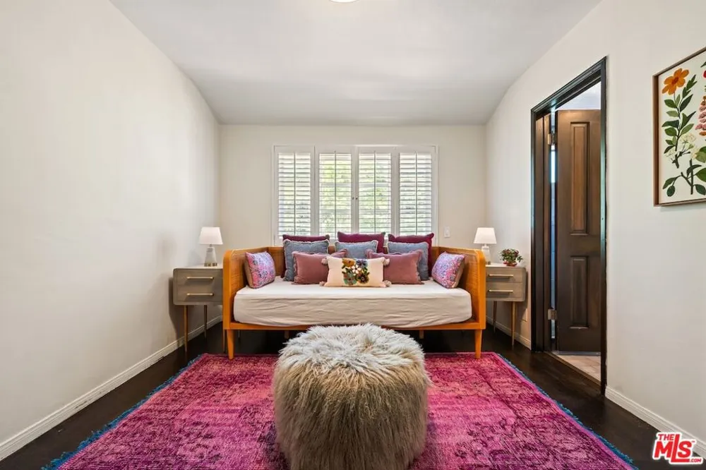 11662 Duque Drive Studio City, CA 91604