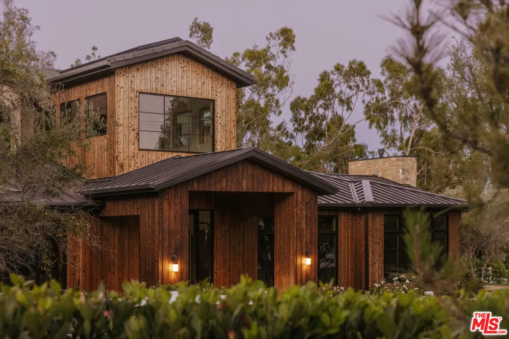 24877 Eldorado Meadow Road Hidden Hills, CA 91302