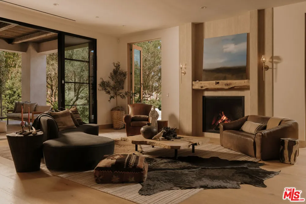 24877 Eldorado Meadow Road Hidden Hills, CA 91302