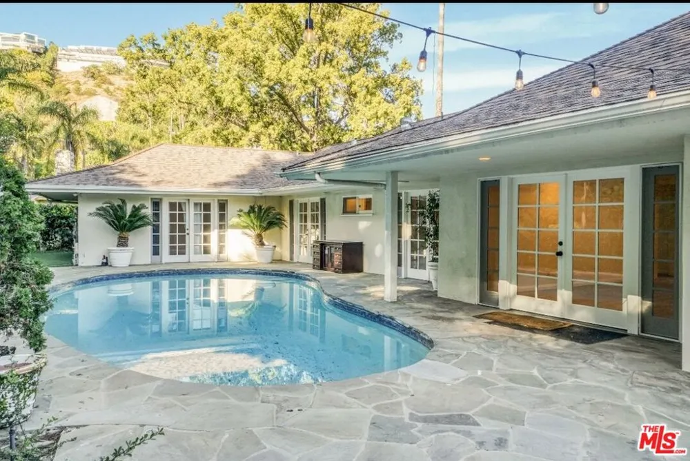 1157 Eventide Place Los Angeles, CA 90210