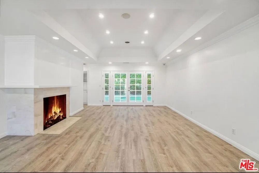 1157 Eventide Place Los Angeles, CA 90210