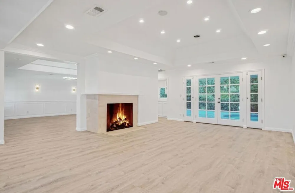 1157 Eventide Place Los Angeles, CA 90210