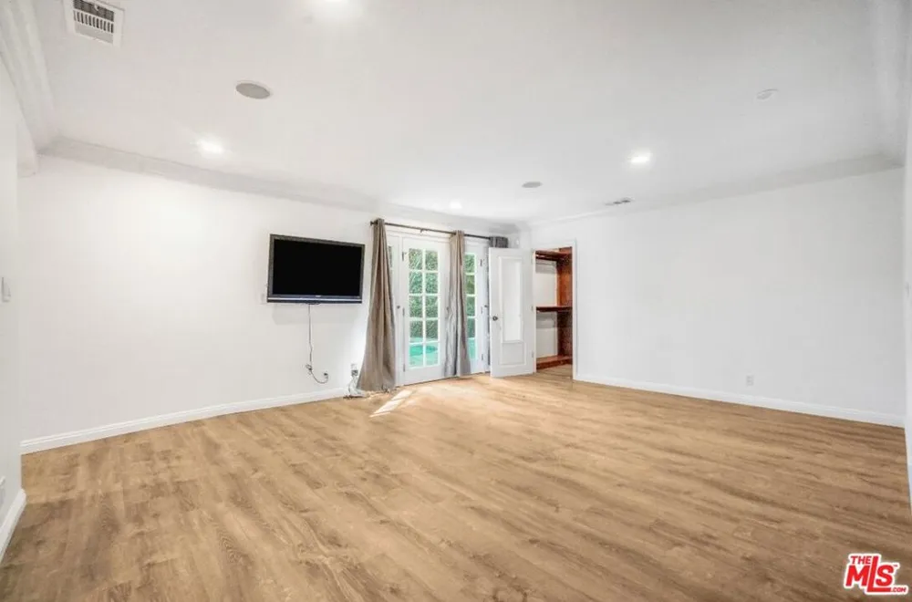 1157 Eventide Place Los Angeles, CA 90210