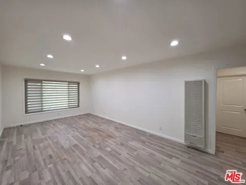1224 Fairfax Avenue #7