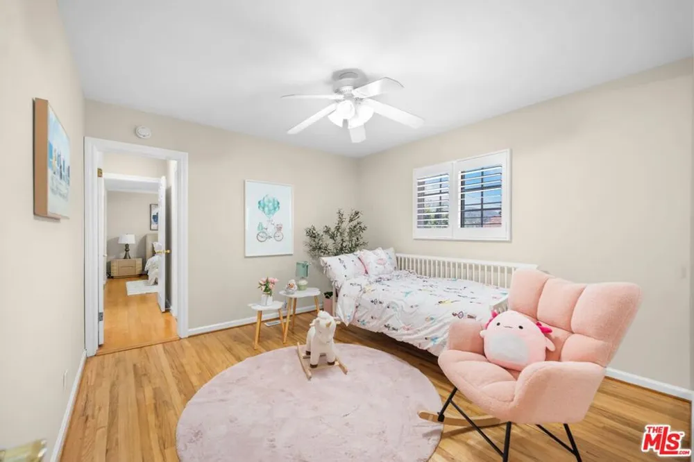 3317 Burritt Way La Crescenta, CA 91214