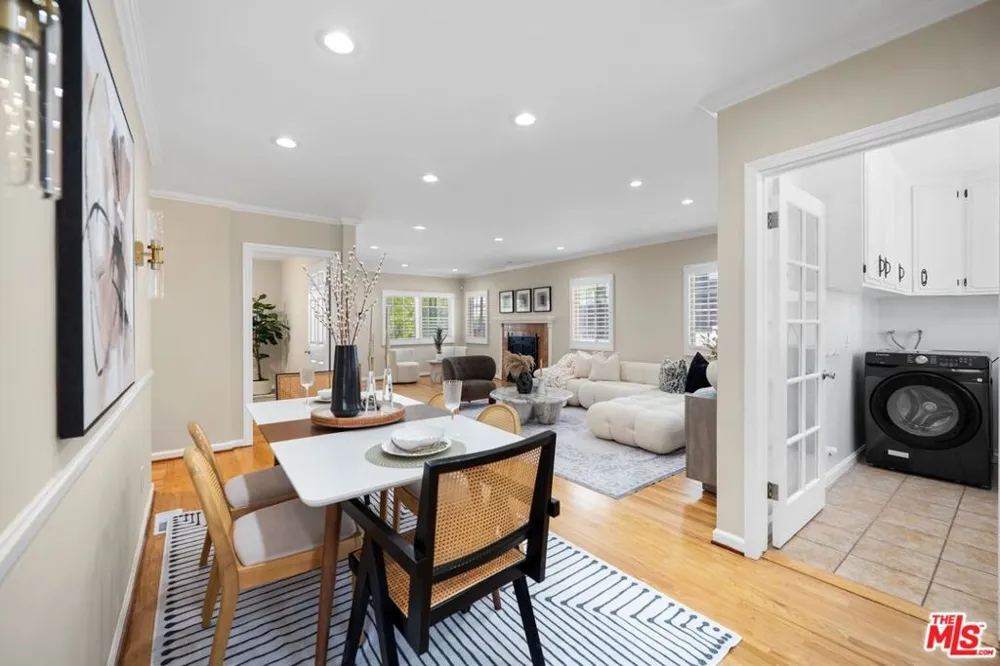 3317 Burritt Way La Crescenta, CA 91214