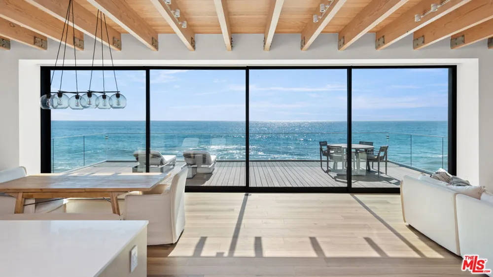 24604 Malibu Road Malibu, CA 90265