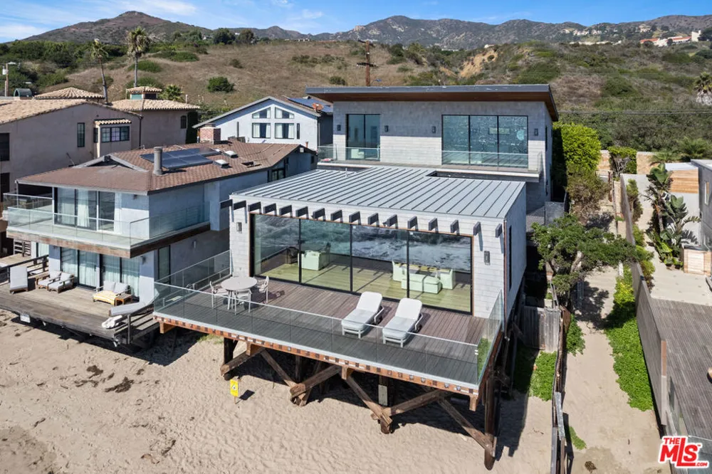 24604 Malibu Road Malibu, CA 90265