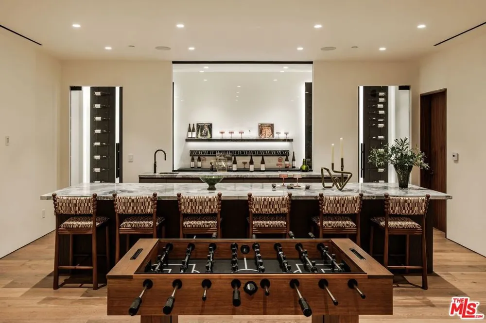317 S Wetherly Drive Beverly Hills, CA 90211