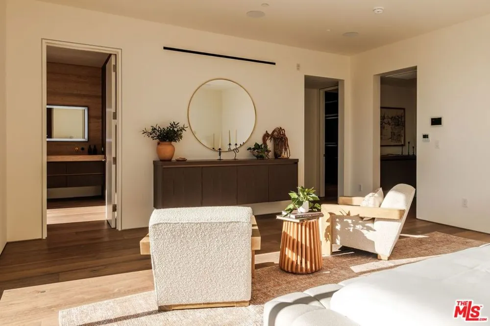 317 S Wetherly Drive Beverly Hills, CA 90211