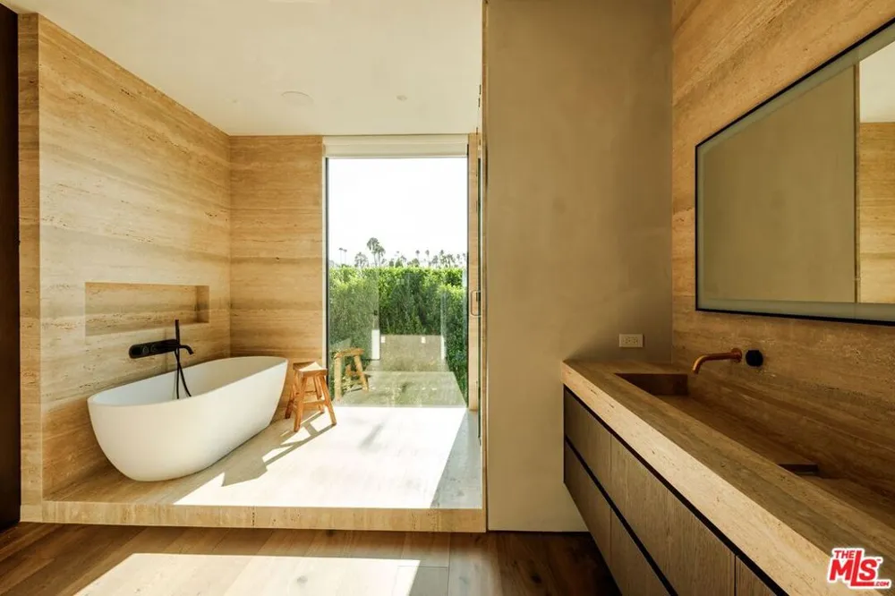 317 S Wetherly Drive Beverly Hills, CA 90211