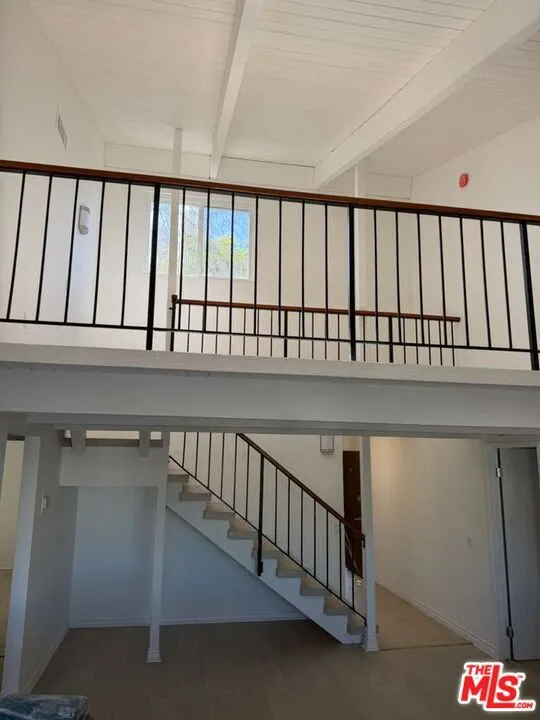 18350 Hatteras Street #278 Tarzana, CA 91356