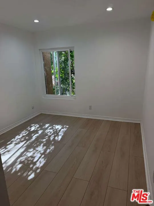 18350 Hatteras Street #278 Tarzana, CA 91356