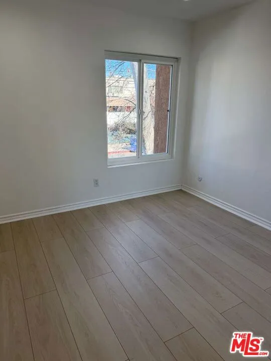18350 Hatteras Street #278 Tarzana, CA 91356