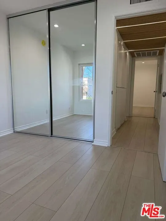 18350 Hatteras Street #278 Tarzana, CA 91356