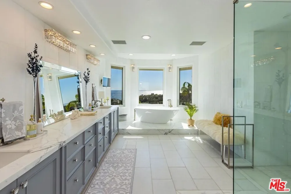6358 Ramirez Mesa Drive Malibu, CA 90265