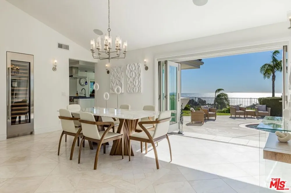 6358 Ramirez Mesa Drive Malibu, CA 90265
